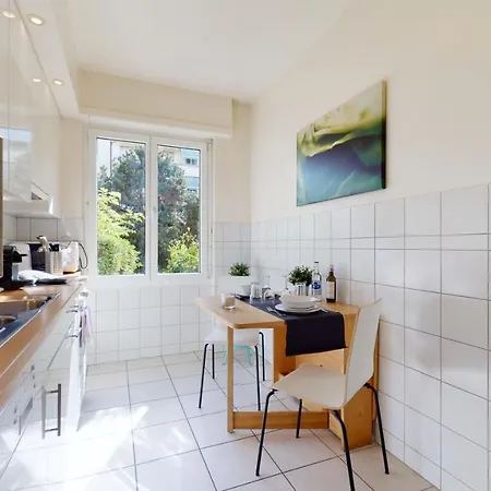 Apartman Magnificent With Balcony In Lausanne