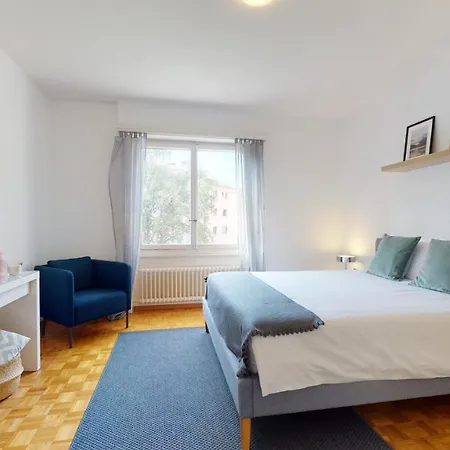 Magnificent With Balcony In Apartman